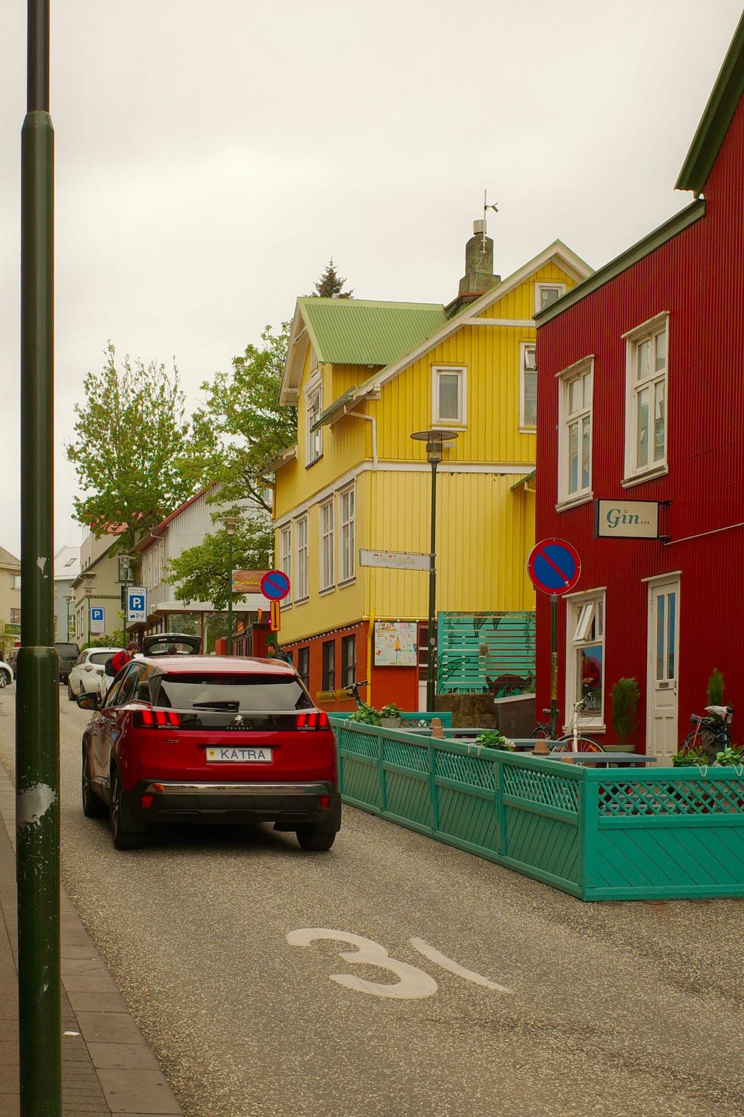 r0004081